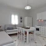 Διαμέρισμα Tonia Paros *