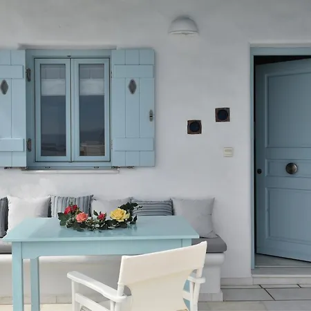 Tonia Paros Apartamento