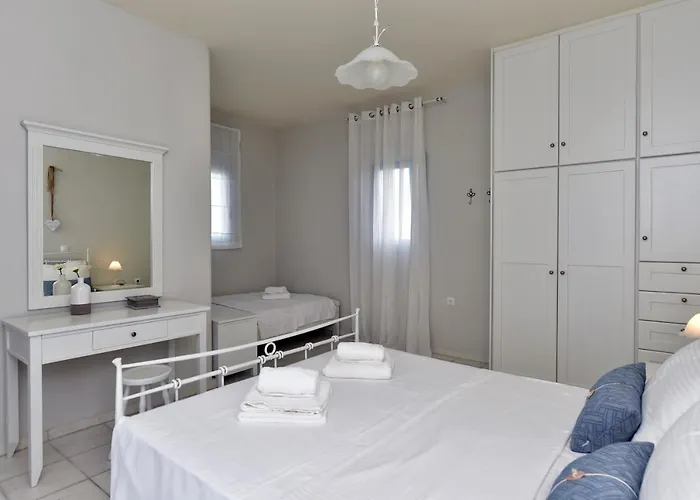 Tonia Paros Apartment