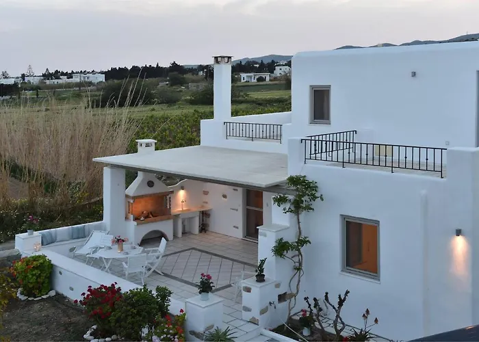 Tonia Paros Apartment *